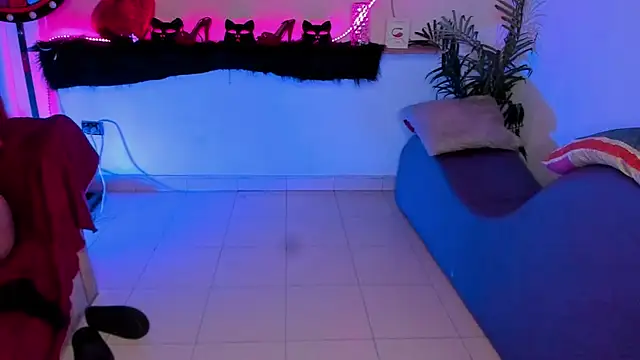 Shyfantasies online show from 04.16.26