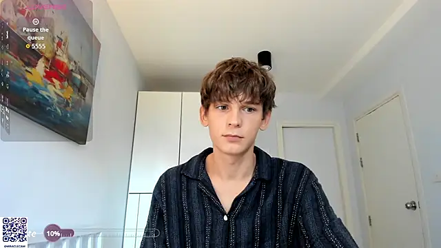 MiracleCam online show from 11.08.25