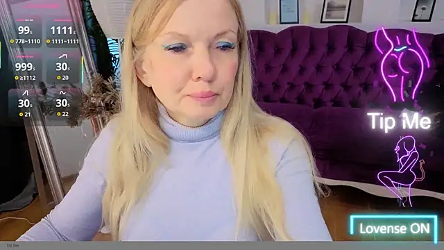 Abby Moore  online show from 06.02.26