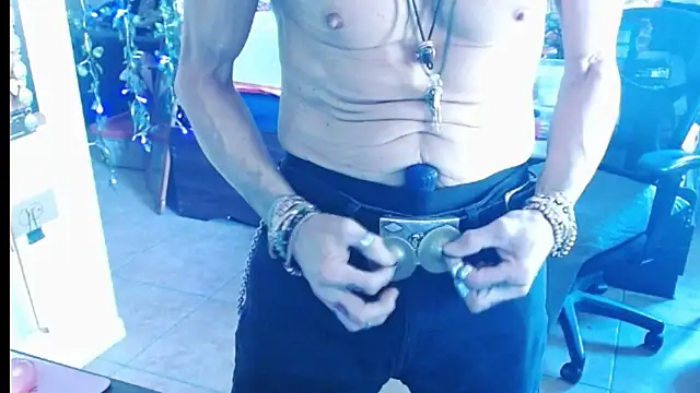 Snapshot of mycock2474u chatting on 02.26.25 mycock2474u online show from 02.26.25