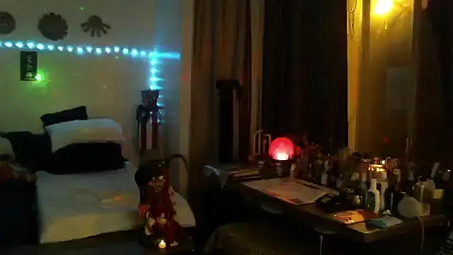 Snapshot of mycock2474u chatting on 09.30.25 mycock2474u online show from 09.30.25