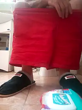 Snapshot of david_geam chatting on 12.19.24 david geam online show from 12.19.24