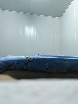 Snapshot of david_geam chatting on 01.07.25 david geam online show from 01.07.25