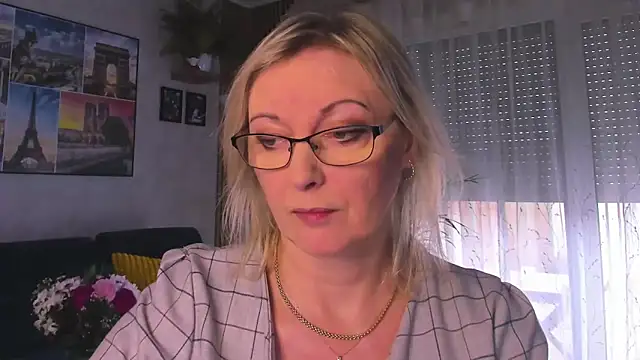 vanessa chat online show from 02.16.26