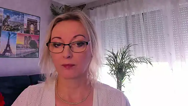 vanessa chat online show from 07.22.26