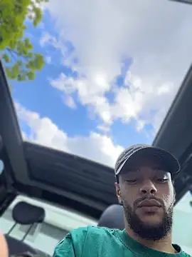 Lionayowe online show from 04.14.26