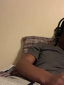 Snapshot of Tristris100 chatting on 01.29.25 Tristris100 online show from 01.29.25