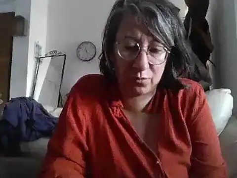 Snapshot of milkarock chatting on 01.30.25 milkarock online show from 01.30.25