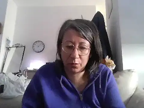 Snapshot of milkarock chatting on 02.28.25 milkarock online show from 02.28.25