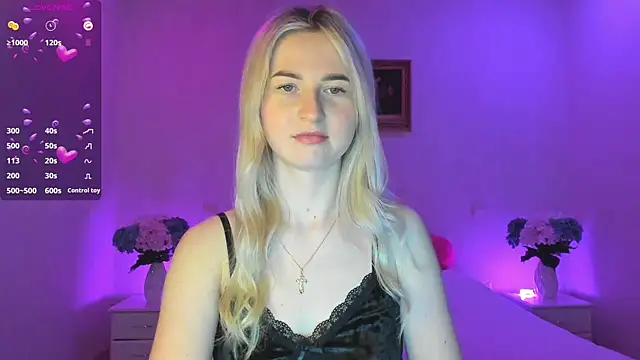 Snapshot of AnnaCarrera chatting on 02.12.25 AnnaCarrera online show from 02.12.25