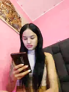 Snapshot of secretgreisy_ chatting on 12.09.24 secretgreisy  online show from 12.09.24