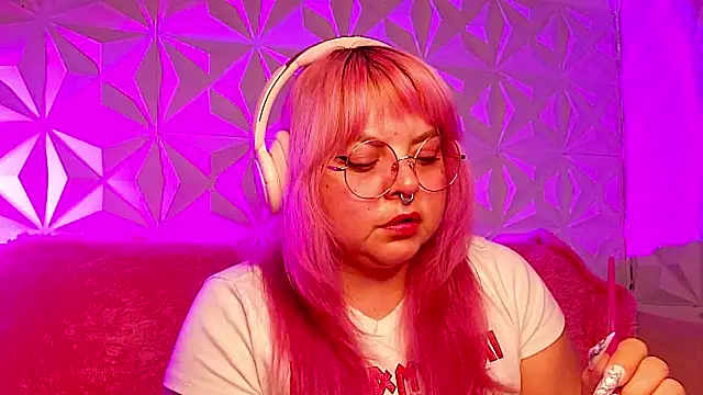 Satyn doll online show from 02.20.26