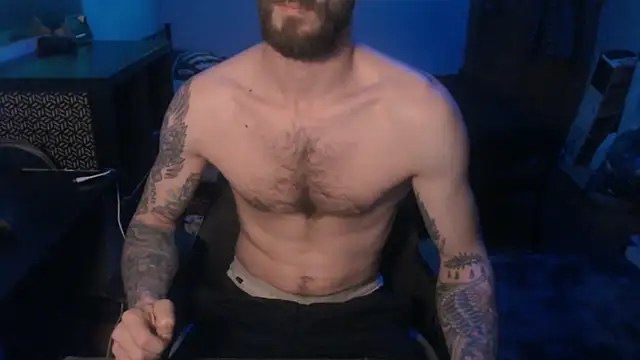 Snapshot of SexxxyLouis chatting on 02.07.25 SexxxyLouis online show from 02.07.25