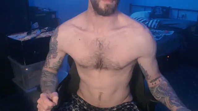Snapshot of SexxxyLouis chatting on 03.12.25 SexxxyLouis online show from 03.12.25