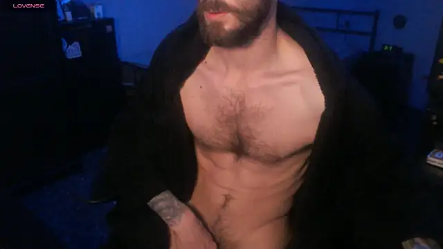 Snapshot of SexxxyLouis chatting on 10.16.25 SexxxyLouis online show from 10.16.25