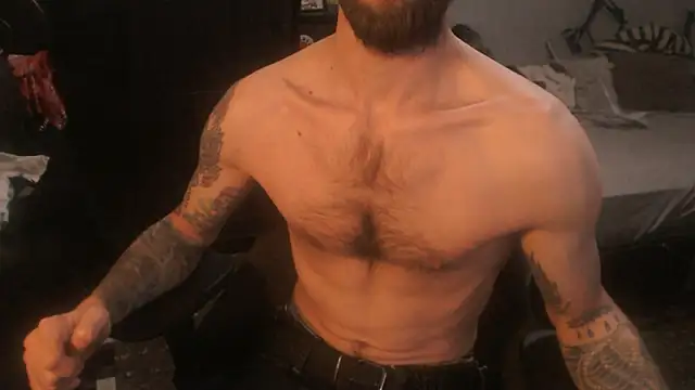 SexxxyLouis online show from 03.22.26