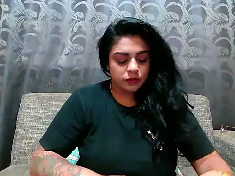 indianishkq7 online show from 02.02.25