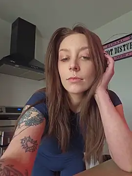 LilyOrion online show from 05.11.26