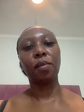 Bootyliciouse21X online show from 12.22.25