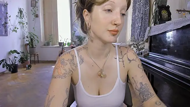 Miranda2 0 online show from 07.28.26