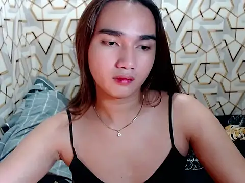 Snapshot of CasandraDiaz chatting on 10.14.25 CasandraDiaz online show from 10.14.25