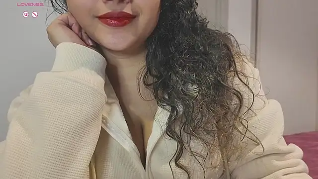 Snapshot of _neesha_414_ chatting on 07.05.26 neesha 414 online show from 07.05.26