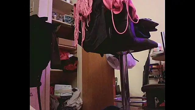 Snapshot of Mikela_Alexa chatting on 12.06.24 Mikela Alexa online show from 12.06.24