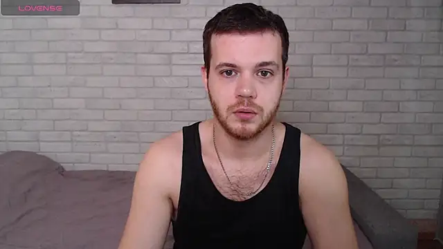 Snapshot of Alexxx_horny chatting on 05.04.26 Alexxx horny online show from 05.04.26