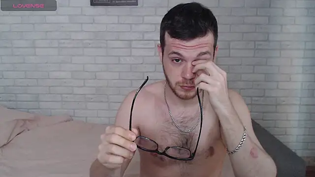 Snapshot of Alexxx_horny chatting on 07.16.26 Alexxx horny online show from 07.16.26
