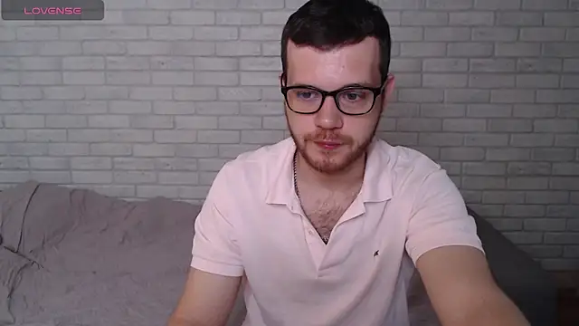 Snapshot of Alexxx_horny chatting on 07.21.26 Alexxx horny online show from 07.21.26