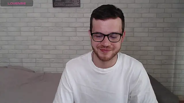 Snapshot of Alexxx_horny chatting on 07.27.26 Alexxx horny online show from 07.27.26