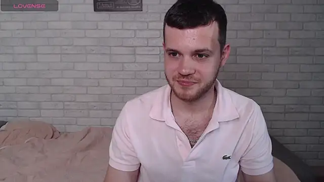 Snapshot of Alexxx_horny chatting on 08.04.26 Alexxx horny online show from 08.04.26