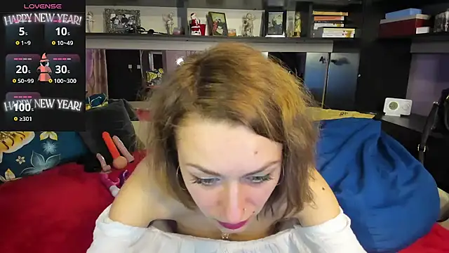 Snapshot of FoxyDom699 chatting on 03.21.25 FoxyDom699 online show from 03.21.25