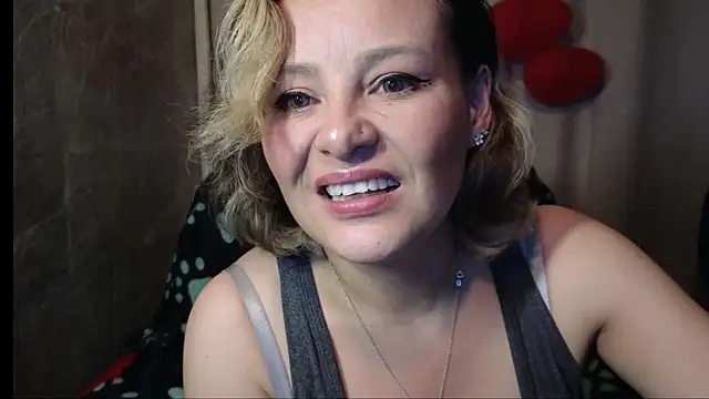 Snapshot of dagny-jo chatting on 03.06.25 dagny-jo online show from 03.06.25