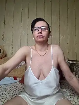 Amberhotqueen online show from 03.13.25