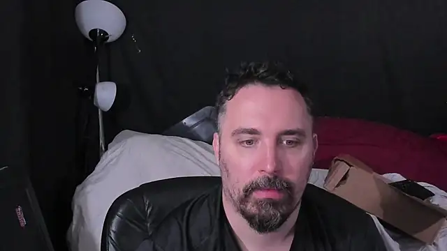 Snapshot of Metalstud chatting on 04.23.26 Metalstud online show from 04.23.26