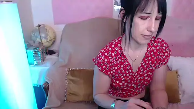 Snapshot of -carla- chatting on 03.11.26 -carla- online show from 03.11.26