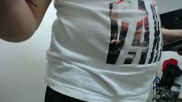 Meloncillo And BabyLiss online show from 02.14.25