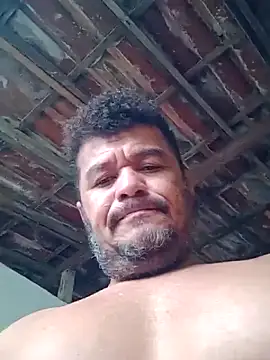 Snapshot of tarra122 chatting on 03.19.26 tarra122 online show from 03.19.26