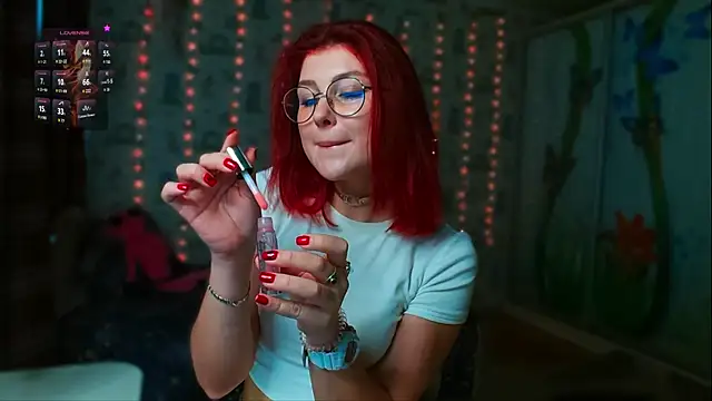 SmokyRose online show from 11.10.25