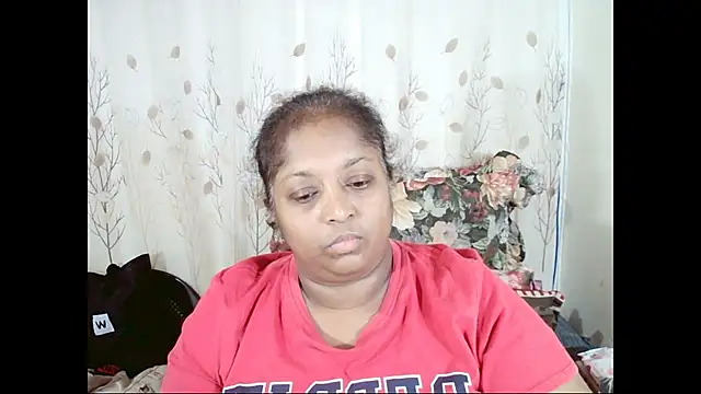 Snapshot of Indiantasha chatting on 04.27.26 Indiantasha online show from 04.27.26