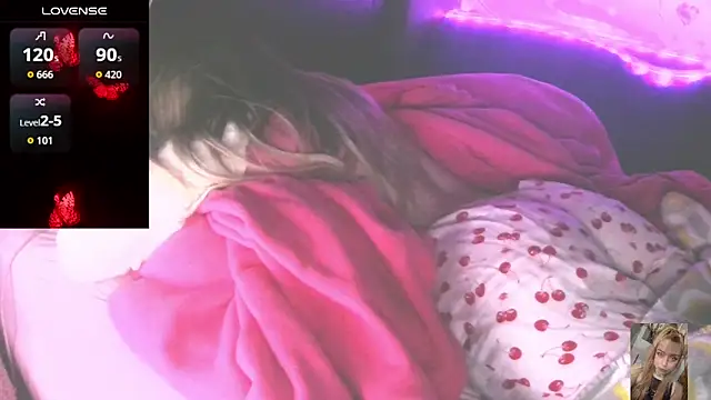 Snapshot of Blondiewithanass chatting on 03.02.26 Blondiewithanass online show from 03.02.26