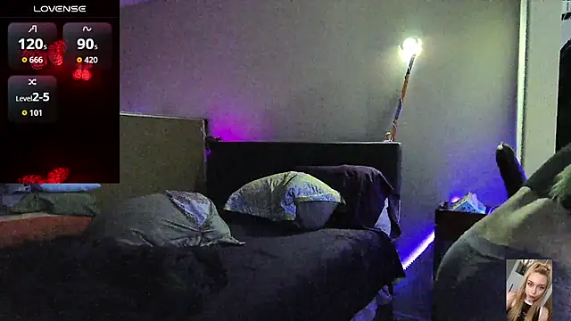 Blondiewithanass online show from 07.27.26