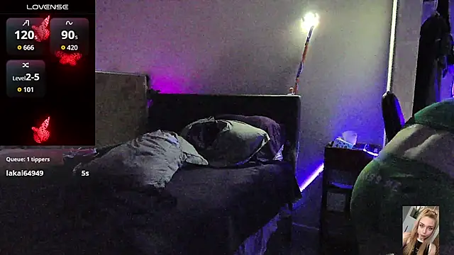 Blondiewithanass online show from 07.28.26