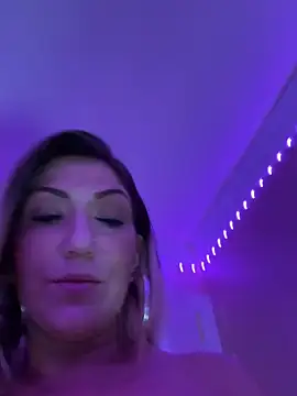 LittleMissEeve online show from 02.23.25