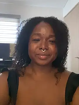 TanishaEvans online show from 07.03.26