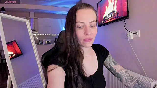 Snapshot of mary_sweet_hart chatting on 03.01.25 mary sweet hart online show from 03.01.25