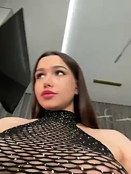 stefannichka online show from 12.19.24