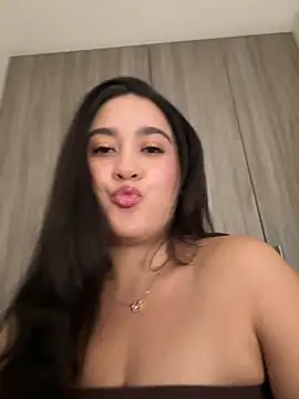 Nina lovi online show from 06.14.26