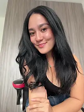 Nina lovi online show from 07.09.26